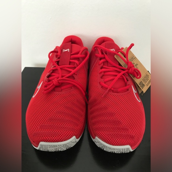 Size 10.5 Mens Nike Metcon 9 Gym Weightlifting Workout Shoes Red DZ2617-600 - Picture 2 of 8